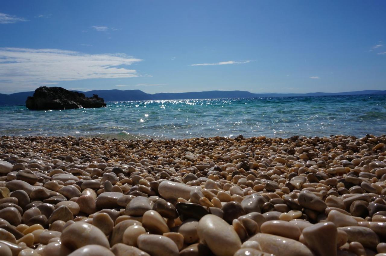 Studio Apartment Michelle - Intermezzo With Sea View Rabac Exterior foto